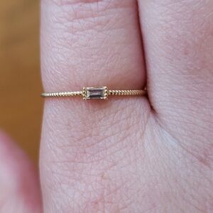 La Kaiser // Golden Grace Twist Diamond Baguette Ring Solid 14k